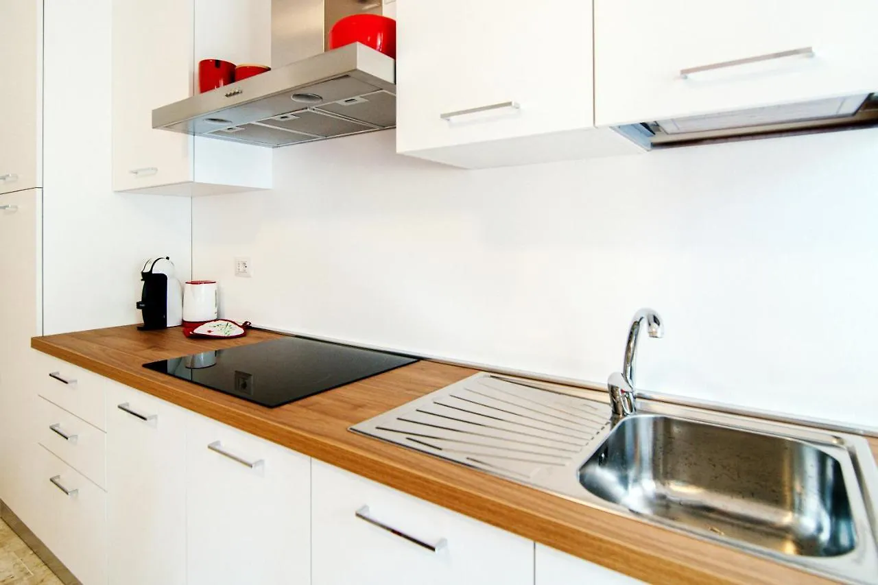 Ferienwohnung Dodo Red - The House Of Travelers Como 0*,