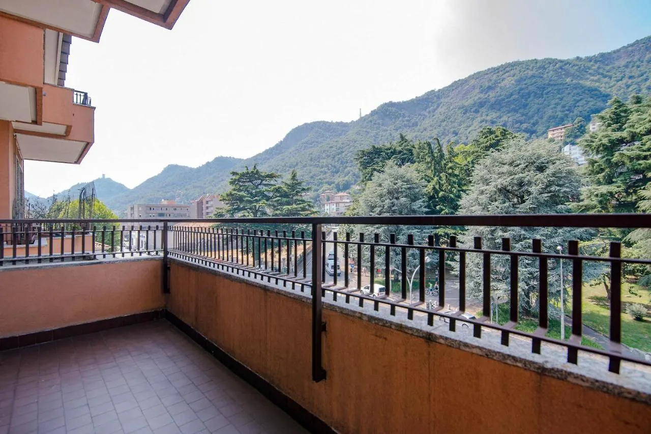 Ferienwohnung Dodo Red - The House Of Travelers Como Italien